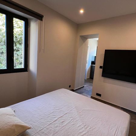 Studio Centre-Ville Du Lavandou 勒拉旺杜 外观 照片
